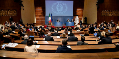 Italia evala uso de mascarillas al aire libre y test tambin para vacunados