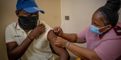 Sudfrica ve un 6 % de hospitalizaciones con micron frente a 15,6 % de delta