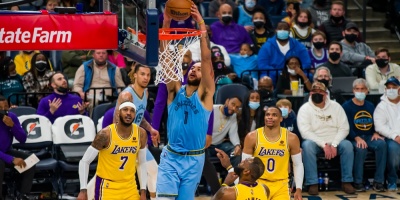 Suns, Jazz y Bulls meten la directa mientras Lakers siguen a la deriva