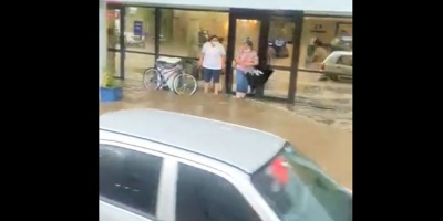 Inundaciones en Piripolis y Canelones por lluvias intensas