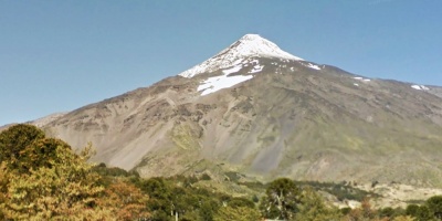 Un uruguayo y una argentina fallecieron mientras escalaban el volcan Lann