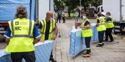 Dio comienzo el operativo de ayuda para las familias de Montevideo que resultaron damnificadas por las inundaciones de este lunes