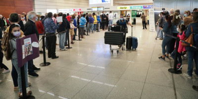 EEUU recomienda evitar viajar a Uruguay por "nivel muy alto" de la covid