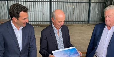Firma para iniciar obras del aeropuerto de Carmelo