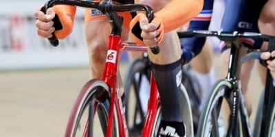 La intendencia de Montevideo les neg� trescientos mil pesos a los organizadores de Rutas de Am�rica y la competencia no terminar� en la capital