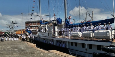 Parti� el buque escuela �Capit�n Miranda�