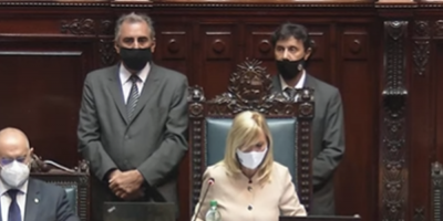 Senado trata Proyecto de Casa de Galicia