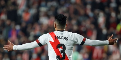 Falcao celebra su 36 cumplea�os en plena sequ�a goleadora