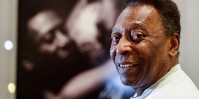 Pel� vuelve al hospital para continuar tratamiento