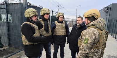 Unos 1.500 israel�es han salido de Ucrania, y se esperan m�s evacuaciones