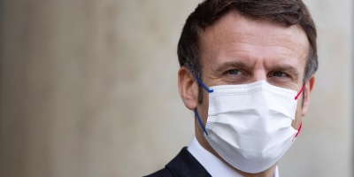 Macron insiste a Biden en que hay que seguir buscando el diálogo con Moscú