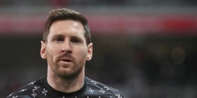 Messi dona camiseta albiceleste que ser� subastada a beneficio de un hospital argentino