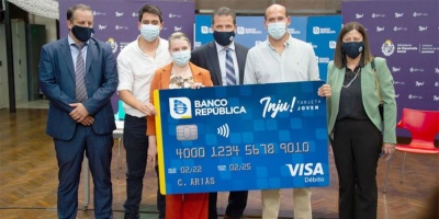 INJU y BROU presentaron Tarjeta Joven d�bito y Cuenta Joven