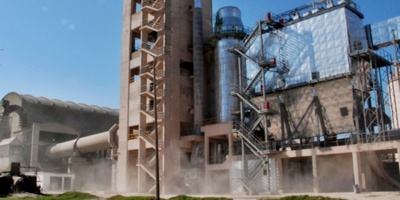 Las medidas adoptadas por Fancap "obliga a parar el horno de Minas, lo que lleva a p�rdidas en la producci�n" afirm� el ministro de Industria 