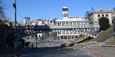 La delegaci�n ucraniana llega al lugar de la negociaci�n con Rusia