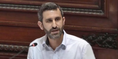 El diputado opositor Caggiani dijo que el presidente Lacalle Pou le hace "bullying" al canciller Bustillo