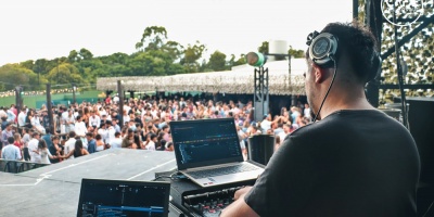 La Justicia de Colonia investiga de oficio al personal de seguridad de un local baile de ese departamento por golpear a un joven en el piso