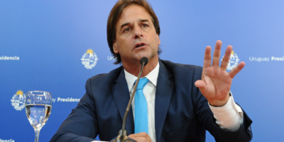 Cadena por el S�, conferencia de prensa por el No