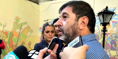 Para el presidente del FA, la vicepresidente de la rep�blica  tuvo un "desborde verborr�gico" al hablar de los violadores en acto del NO en Montevideo