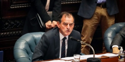 Manini R�os reafirma no ser colono