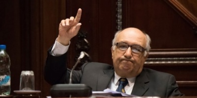 Domenech reclam� la destituci�n del director de Colonizaci�n Andr�s Berterreche