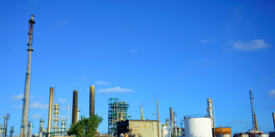 Fuerza A�rea inicia investigaci�n por dron que sobrevol� refiner�a de Ancap