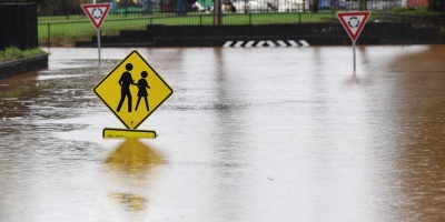 Dos muertos y miles de evacuados por nuevas inundaciones en este de Australia