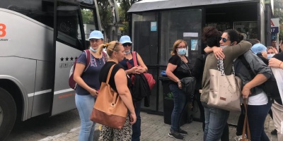 Funcionarios no m�dicos de Casa de Galicia se manifiestan frente al  al Ministerio de Trabajo 