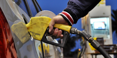 Combustibles: aumentan $ 3 las naftas y $ 5 el gasoil