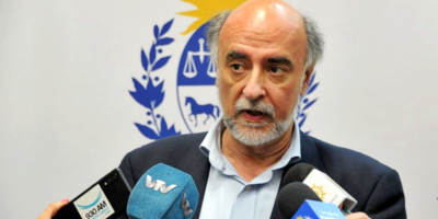 Mieres anunci� que habr� cambios en los protocolos de los lugares de trabajo con el fin de la emergencia sanitaria  