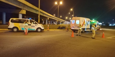 Un motociclista falleci� en un siniestro de tr�nsito ocurrido en la rotonda del Aeropuerto de Carrasco