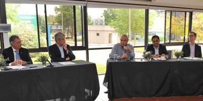 Uruguay explora posibilidades de trabajo conjunto con Fundaci�n Bill y Melinda Gates