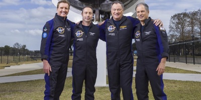 Despega con �xito la primera misi�n privada espacial a la EEI