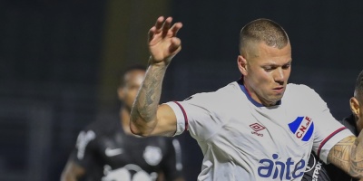 Nacional golea a Boston River