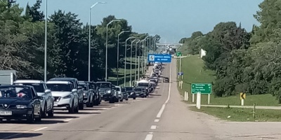 Se espera que mi�rcoles y el jueves vuelva a intensificarse el tr�nsito por los pasos fronterizos con Argentina
