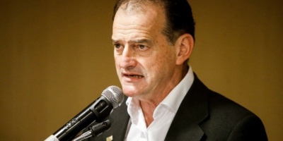 Manini responde a fiscal Juan G�mez por proyecto que penaliza errores fiscales