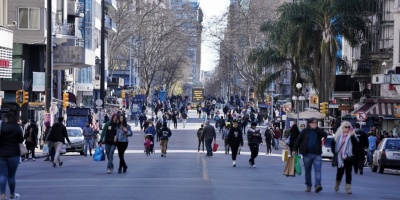 La econom�a sustituye a la pandemia como preocupaci�n para los uruguayos seg�n Equipos