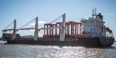 Obras en Puerto: Katoen Natie ampl�a su flota y adquiere m�s maquinaria