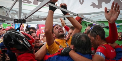 Agust�n Alonso se corona en la Vuelta Ciclista