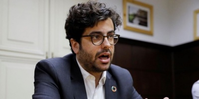 Director de AECID impulsa en Uruguay debate sobre democracias poscovid-19