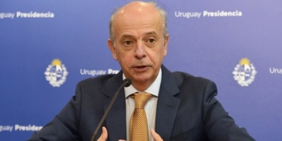 La posibilidad de que vuelva a ser oficial el acto del da de los cados en defensa de las instituciones no est en el anlisis del gobierno