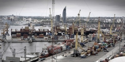 El sindicato portuario decretó un paro nacional de 24 horas en el sector público de la Administración Nacional de Puertos