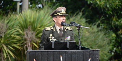 El Javier Garca defiende su proyecto para instaurar el Da del Soldado el 24 de mayo y pidi no comparar una muerte con otra