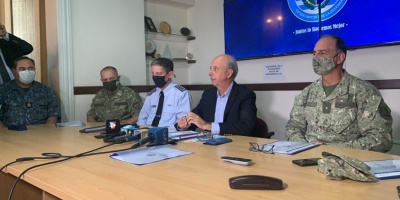 Garca, orden una investigacin administrativa dentro de la Armada a raz del presunto manejo ilcito de pagos adicionales