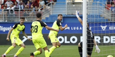 Stuani hace historia en el Girona