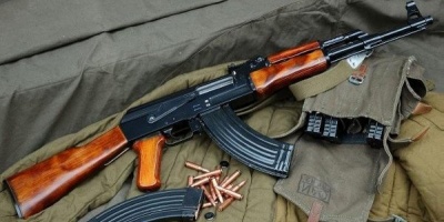 Hombre fue asesinado en Verdisol y se encontr fusil Kalshnikov en un automvil