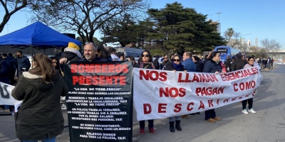 Sindicatos policiales se movilizan en el Parlamento