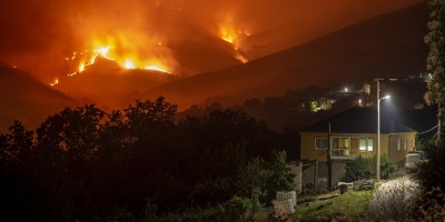 Los incendios golpean el sur de Europa en medio de una ola de calor extrema