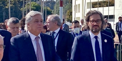Uruguay cuenta con el respaldo de Brasil y Paraguay para que el Mercosur "negocie en bloque" un TLC con China
