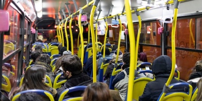 Gobierno argentino anuncia aumentos en las tarifas del transporte pblico